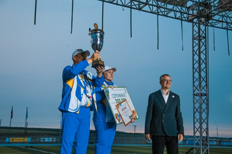 На церемонии закрытия Игр народов Якутии наградили победителей и поздравили рекордсменов