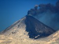 Пепловый шлейф зафиксировали на вулкане Ключевском на Камчатке
