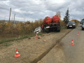 Автомобиль столкнулся с большегрузом в Мирнинском районе Якутии