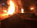 Пожар в частично расселенном жилом доме произошел ночью в Якутске