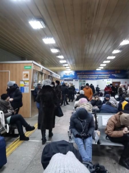 Задержки авиакомпании «Якутия»: пассажиры из Сочи не могут вернуться в Якутск третьи сутки, другие — ждали вылета в Москву 15 часов