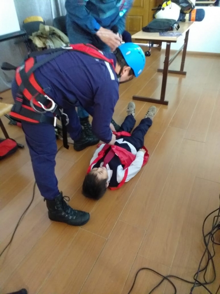Спасатели Якутии провели открытые уроки ОБЖ