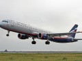 Самолет Airbus A321, направлявшийся из Москвы в Симферополь, совершил жесткую посадку: трансляция «Якутия 24»