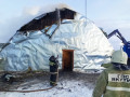 Пожар произошел в гараже ГУП ЖКХ в Эвено-Бытантайском районе Якутии