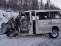Пассажир погиб при столкновении такси с грузовиком в Нерюнгринском районе Якутии