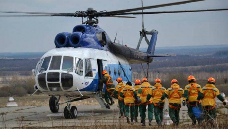 Сотрудник Авиалесоохраны пострадал во время тушения лесного пожара в Якутии