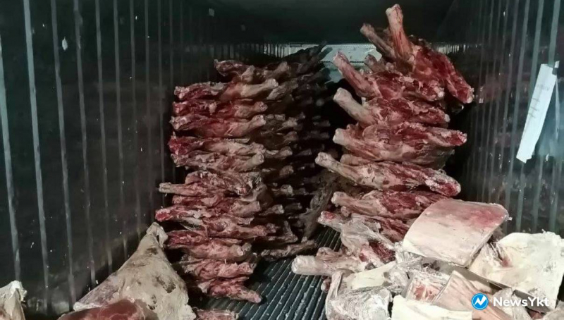 В Нерюнгринском районе пресекли перевозку свыше шести тонн мяса без ветеринарных документов